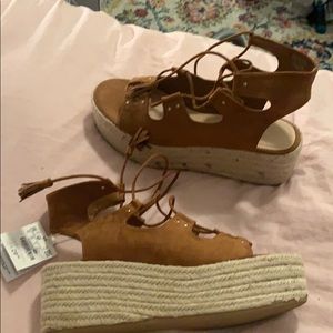 Pull & Bear Platform Sandals